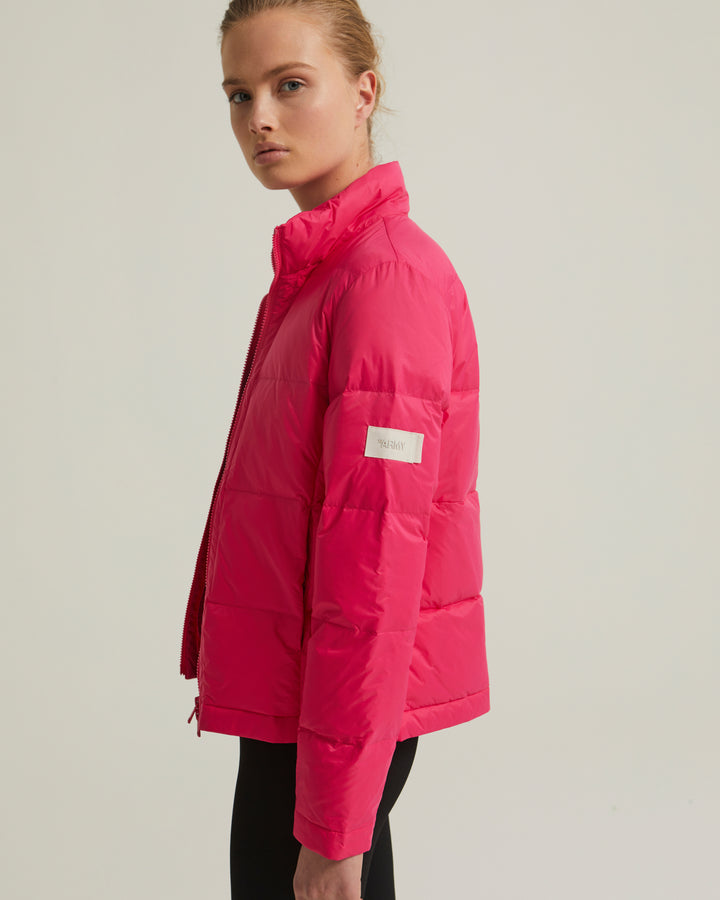 Balck Friday 2025 - Yves Salomon - Short and foldable light down jacket with integrated transport pocket - pink