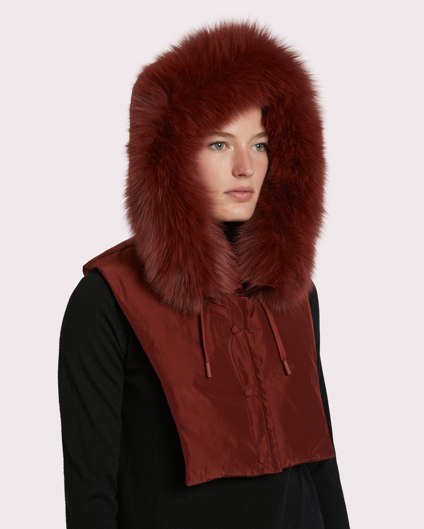Balck Friday 2025 - Yves Salomon - Hooded dickey in quilted technical fabric and fox fur