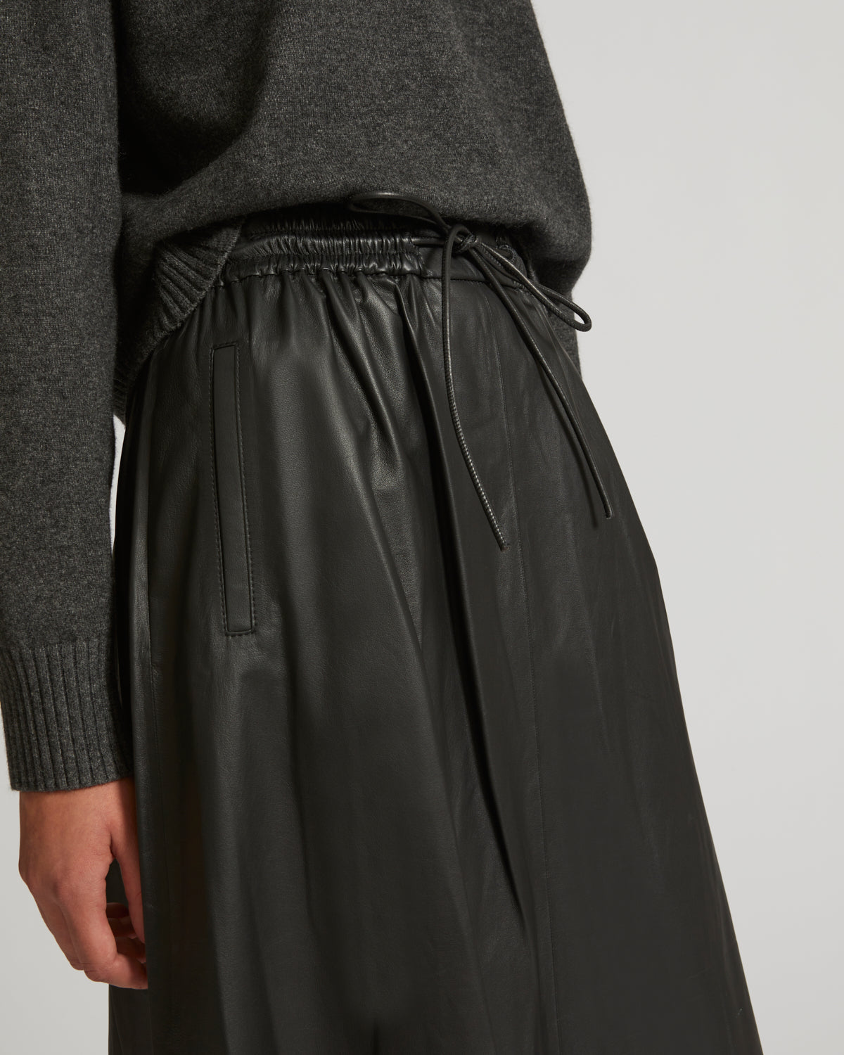 Private sale - Flared skirt in lamb leather - black - Yves Salomon