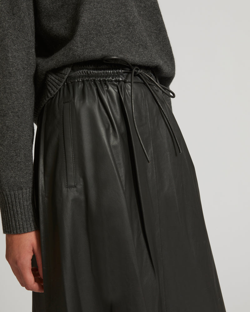 Flared skirt in lamb leather - black - Yves Salomon