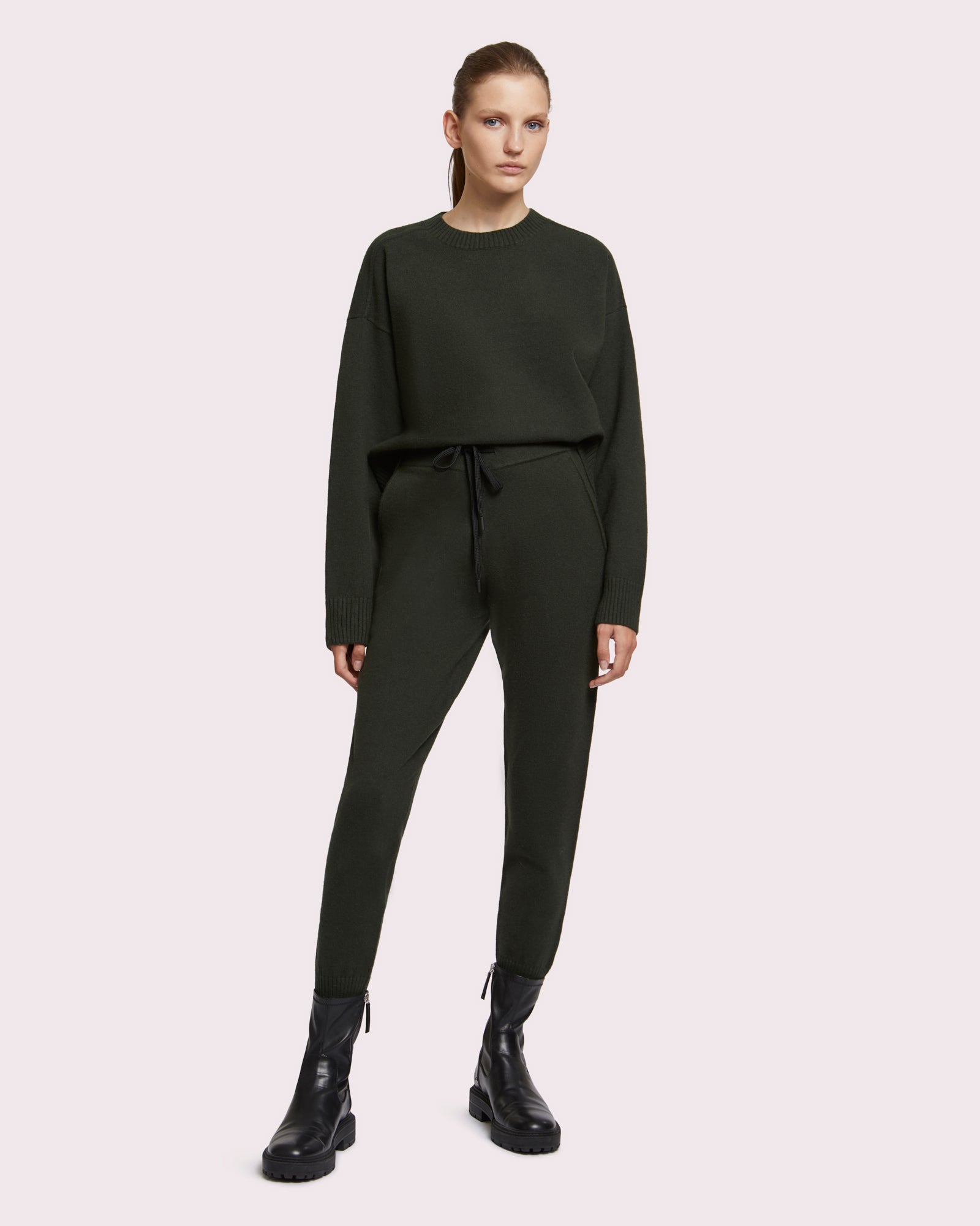 knit trousers khaki
